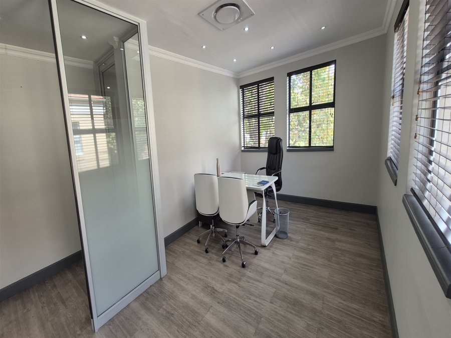 To Let Commercial Property for Rent in Dunkeld Gauteng