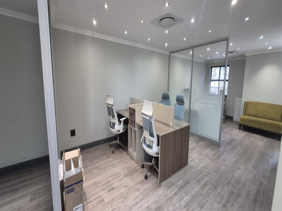 To Let Commercial Property for Rent in Dunkeld Gauteng