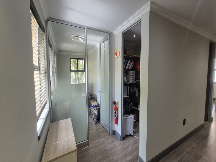 To Let Commercial Property for Rent in Dunkeld Gauteng