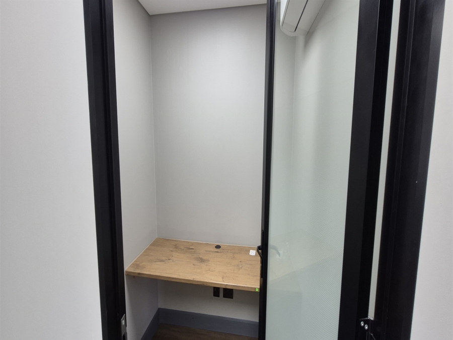 To Let Commercial Property for Rent in Dunkeld Gauteng