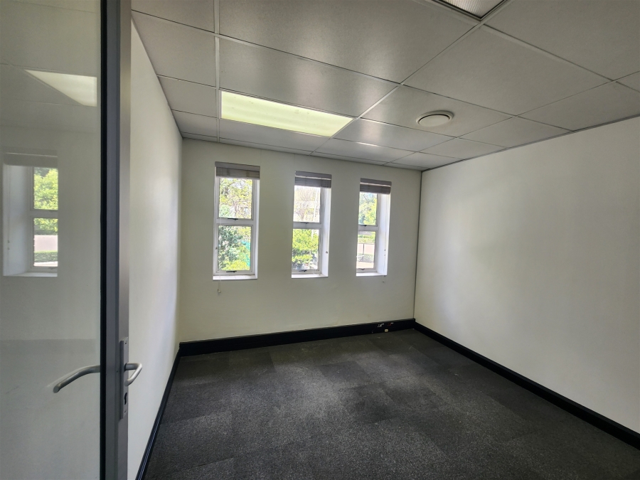 To Let Commercial Property for Rent in Chislehurston Gauteng