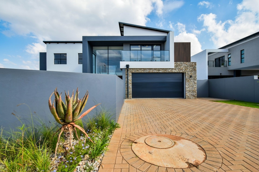 5 Bedroom Property for Sale in Fountainbrook Estate Gauteng
