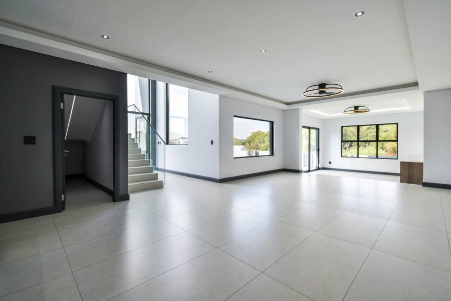 5 Bedroom Property for Sale in Fountainbrook Estate Gauteng