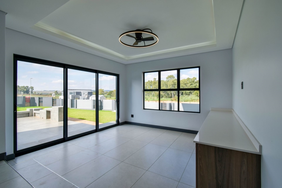 5 Bedroom Property for Sale in Fountainbrook Estate Gauteng