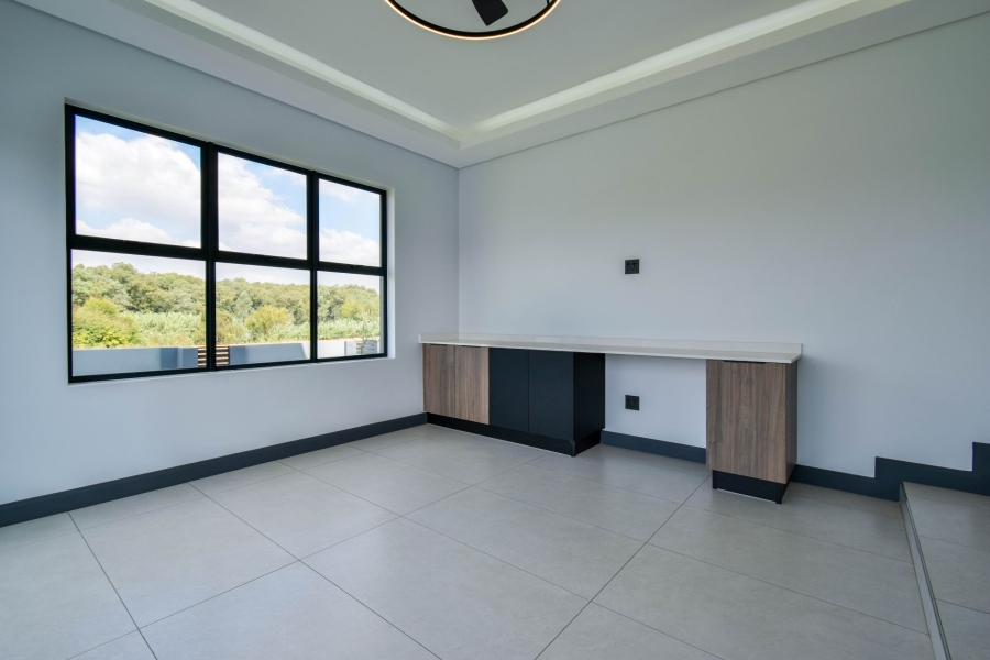 5 Bedroom Property for Sale in Fountainbrook Estate Gauteng