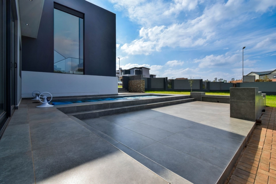 5 Bedroom Property for Sale in Fountainbrook Estate Gauteng