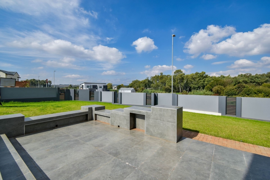 5 Bedroom Property for Sale in Fountainbrook Estate Gauteng