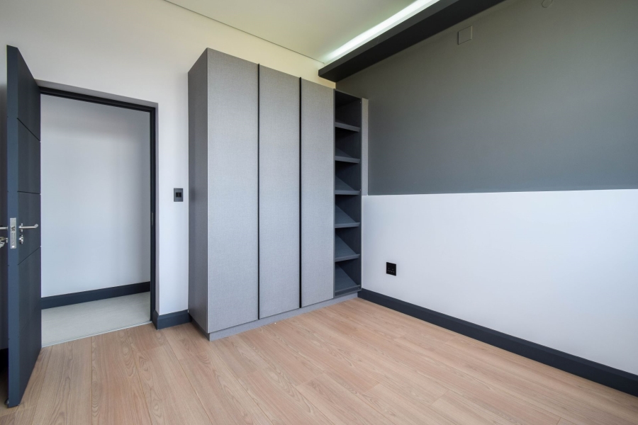 5 Bedroom Property for Sale in Fountainbrook Estate Gauteng