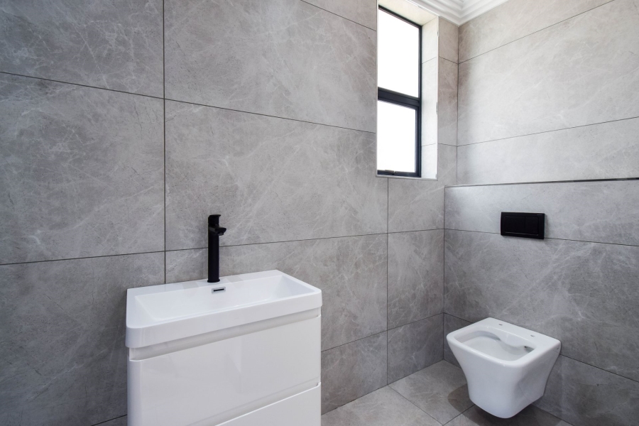 5 Bedroom Property for Sale in Fountainbrook Estate Gauteng