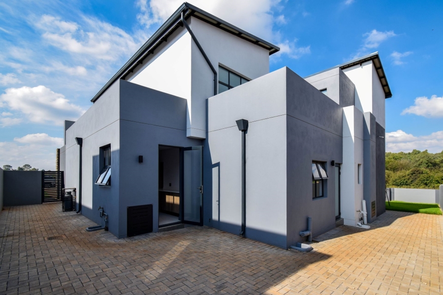 5 Bedroom Property for Sale in Fountainbrook Estate Gauteng