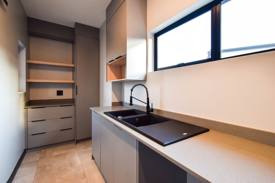 4 Bedroom Property for Sale in Fountainbrook Estate Gauteng