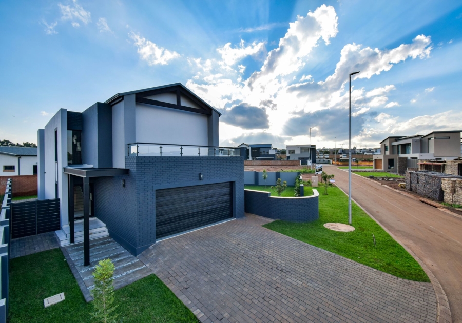 4 Bedroom Property for Sale in Fountainbrook Estate Gauteng