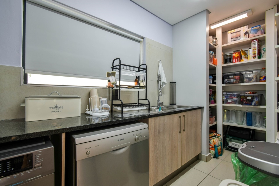 3 Bedroom Property for Sale in Midstream Meadows Gauteng