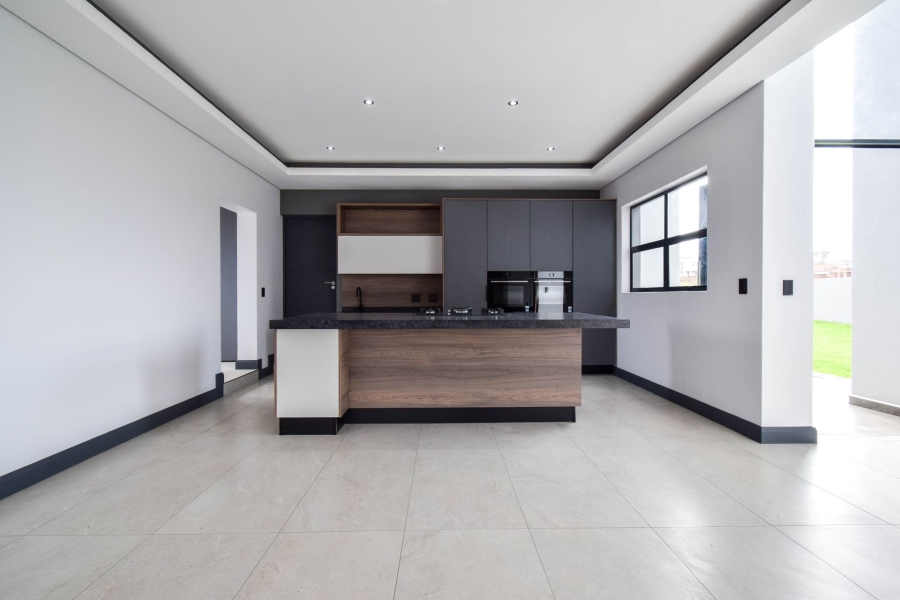 4 Bedroom Property for Sale in Fountainbrook Estate Gauteng