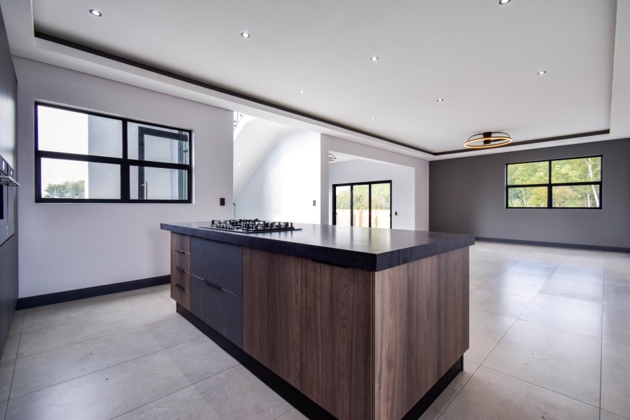 4 Bedroom Property for Sale in Fountainbrook Estate Gauteng