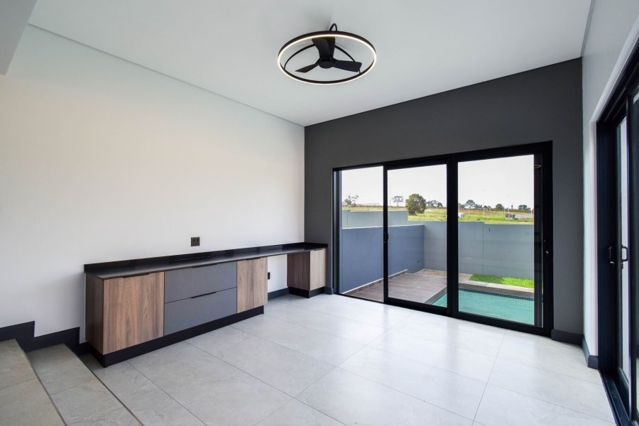 4 Bedroom Property for Sale in Fountainbrook Estate Gauteng