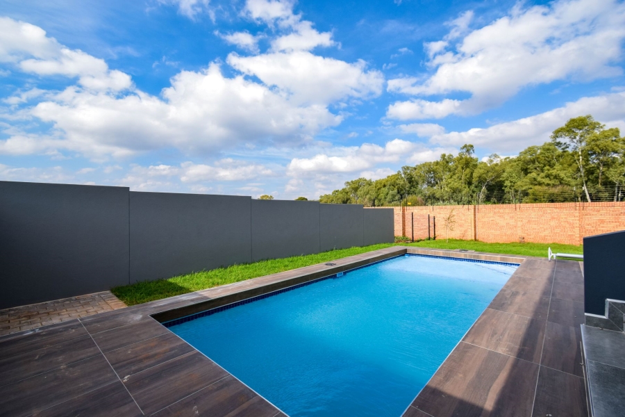 4 Bedroom Property for Sale in Fountainbrook Estate Gauteng