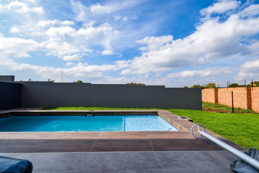 4 Bedroom Property for Sale in Fountainbrook Estate Gauteng