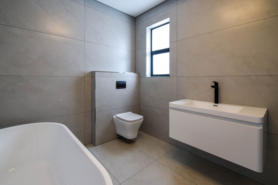 4 Bedroom Property for Sale in Fountainbrook Estate Gauteng