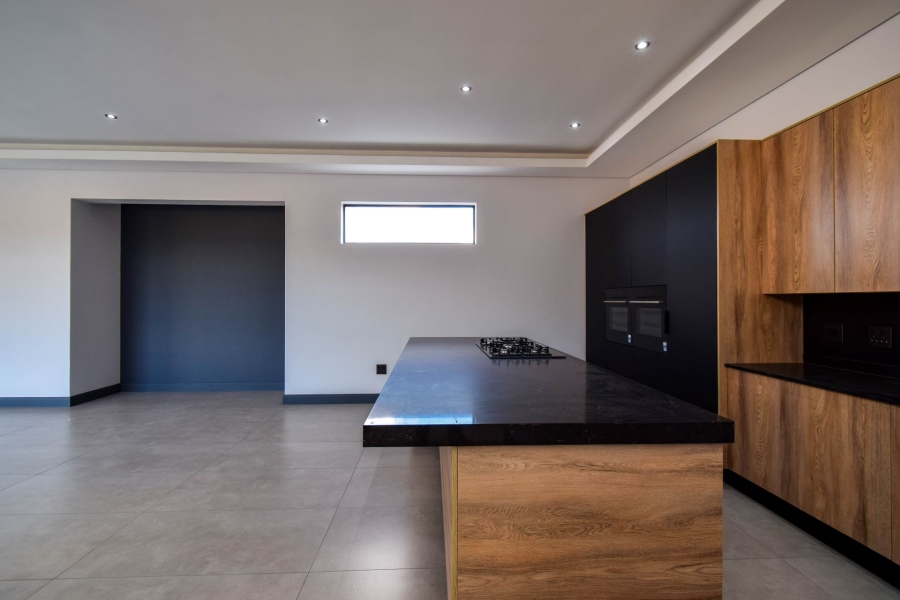 5 Bedroom Property for Sale in Fountainbrook Estate Gauteng