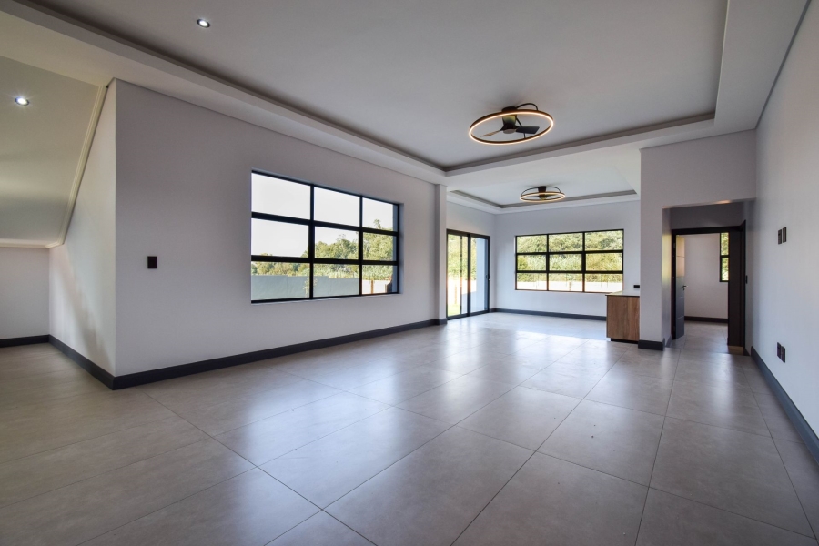 5 Bedroom Property for Sale in Fountainbrook Estate Gauteng