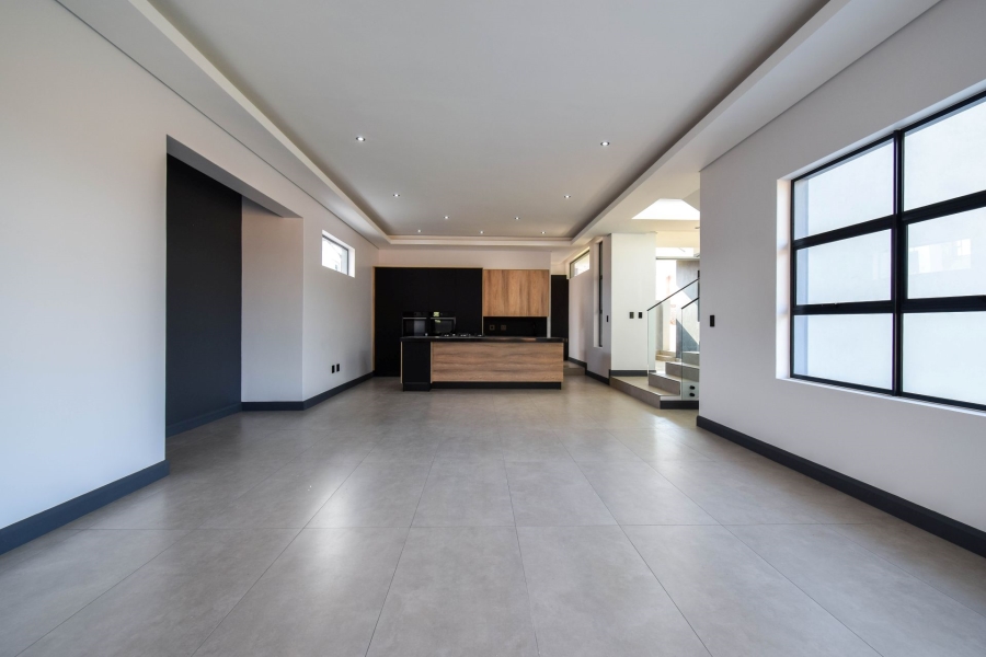 5 Bedroom Property for Sale in Fountainbrook Estate Gauteng