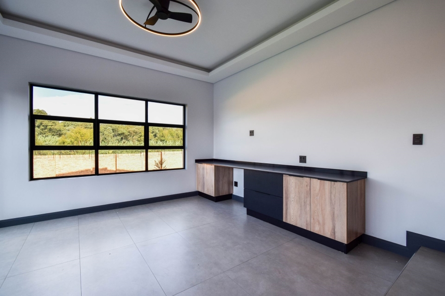 5 Bedroom Property for Sale in Fountainbrook Estate Gauteng