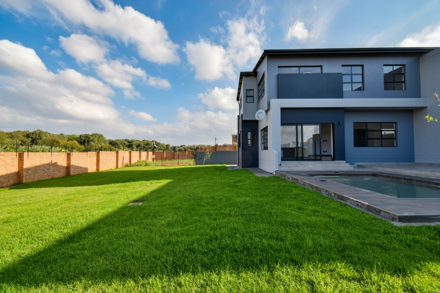 5 Bedroom Property for Sale in Fountainbrook Estate Gauteng