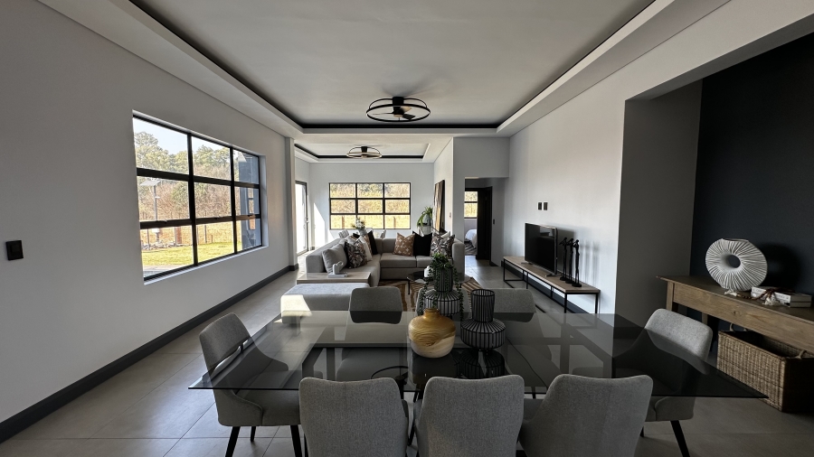 5 Bedroom Property for Sale in Fountainbrook Estate Gauteng
