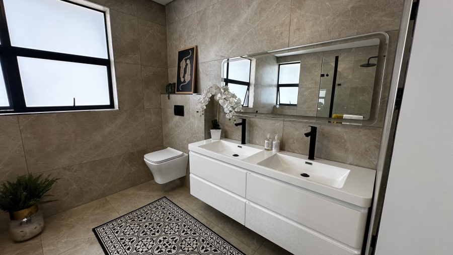 5 Bedroom Property for Sale in Fountainbrook Estate Gauteng