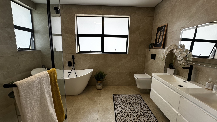5 Bedroom Property for Sale in Fountainbrook Estate Gauteng