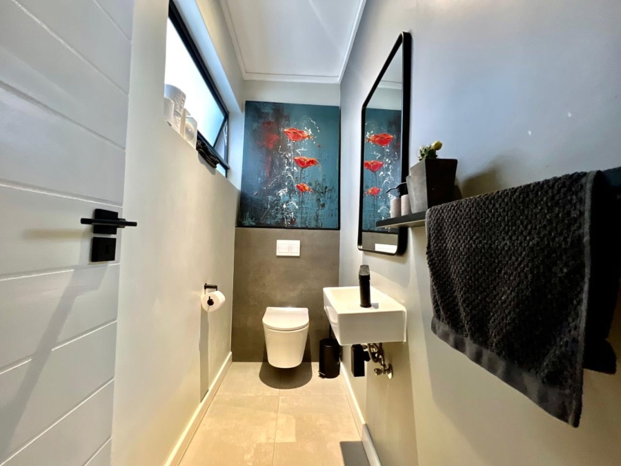 3 Bedroom Property for Sale in Waterkloof Heights Gauteng