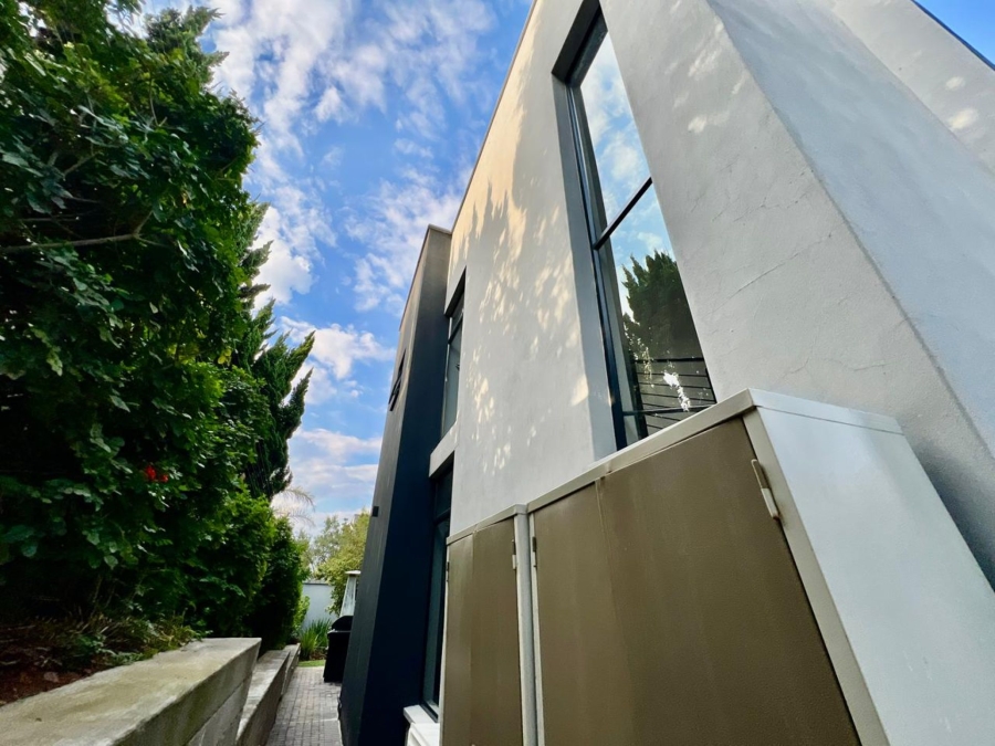 3 Bedroom Property for Sale in Waterkloof Heights Gauteng