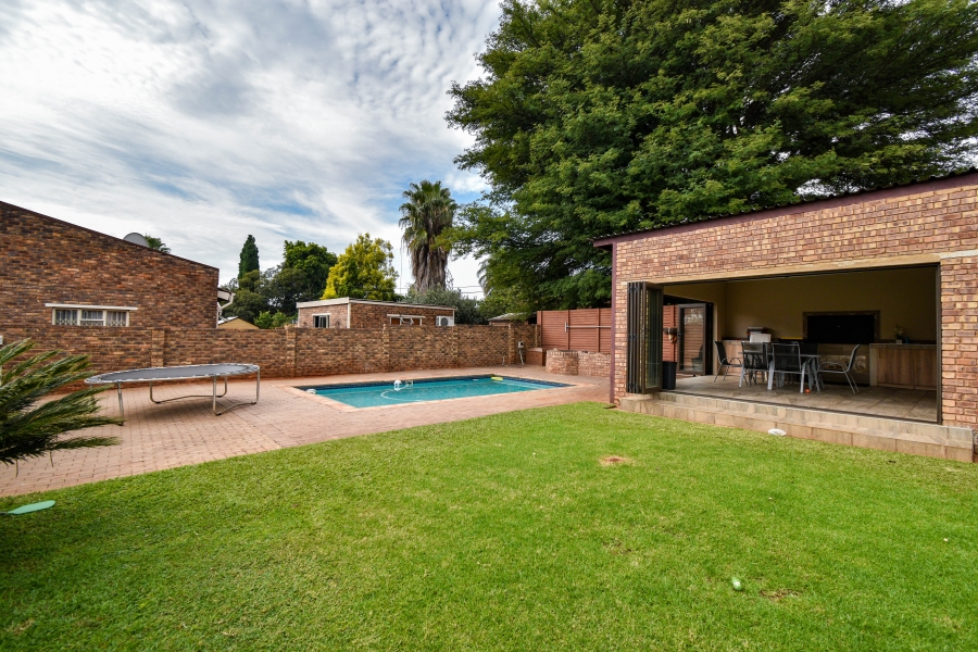 4 Bedroom Property for Sale in Doornpoort Gauteng