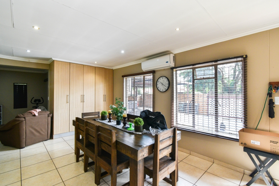 4 Bedroom Property for Sale in Doornpoort Gauteng