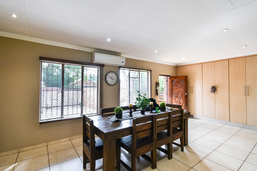 4 Bedroom Property for Sale in Doornpoort Gauteng