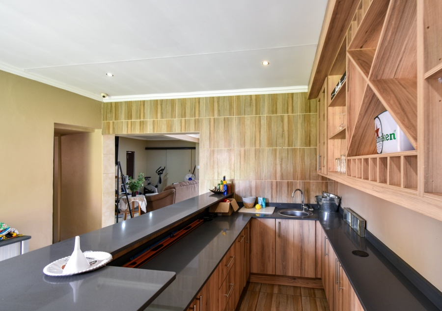 4 Bedroom Property for Sale in Doornpoort Gauteng