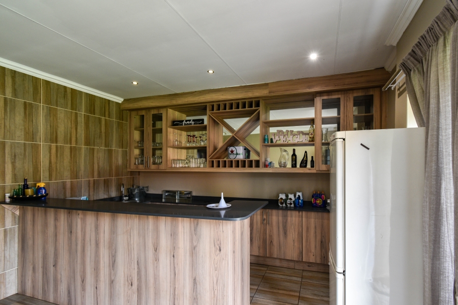 4 Bedroom Property for Sale in Doornpoort Gauteng