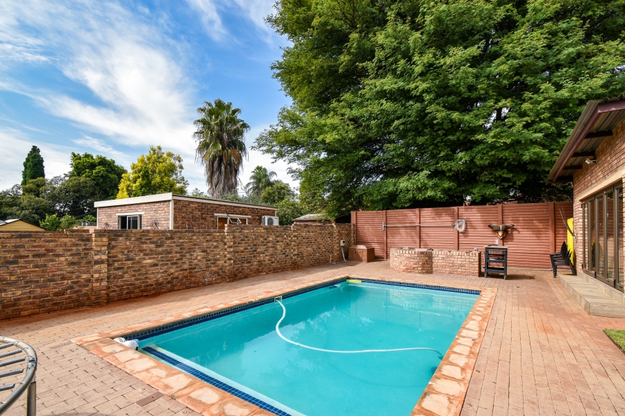 4 Bedroom Property for Sale in Doornpoort Gauteng