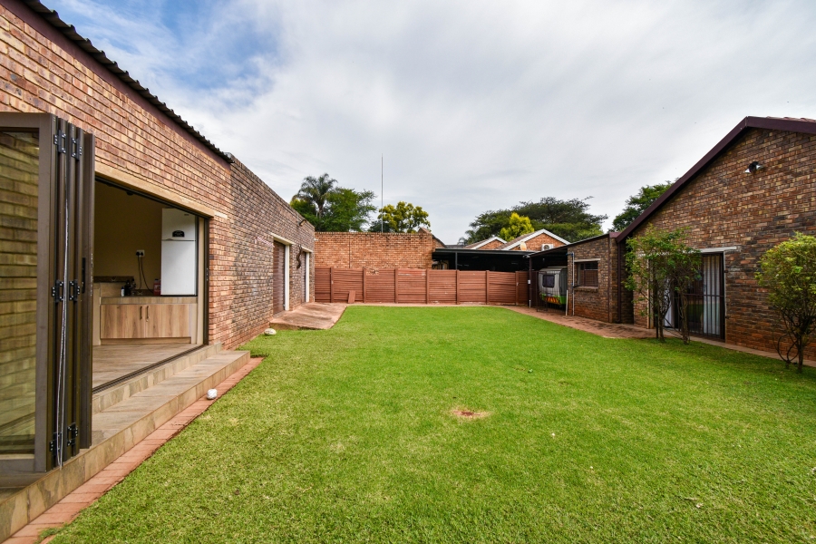 4 Bedroom Property for Sale in Doornpoort Gauteng