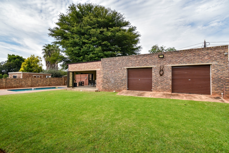 4 Bedroom Property for Sale in Doornpoort Gauteng