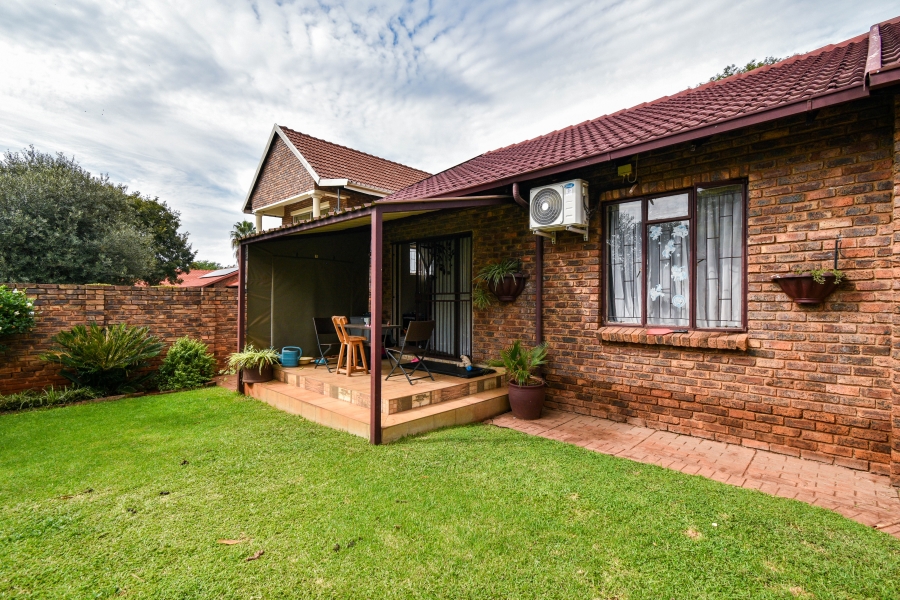 4 Bedroom Property for Sale in Doornpoort Gauteng