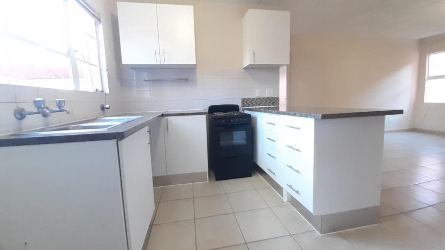 2 Bedroom Property for Sale in Meyersdal Gauteng