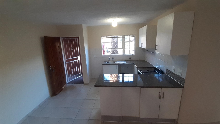 2 Bedroom Property for Sale in Meyersdal Gauteng