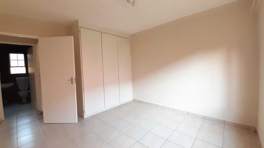 2 Bedroom Property for Sale in Meyersdal Gauteng