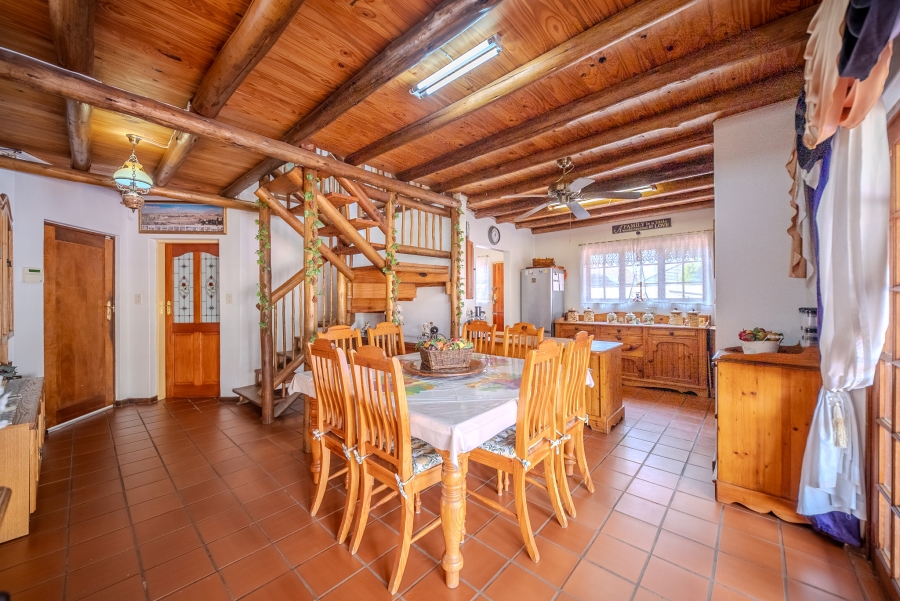 5 Bedroom Property for Sale in Doornpoort Gauteng