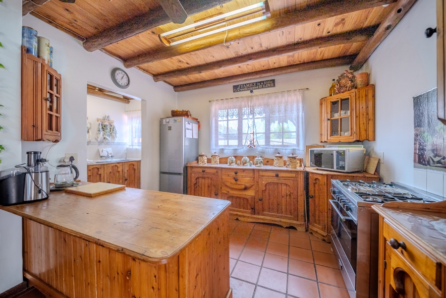 5 Bedroom Property for Sale in Doornpoort Gauteng