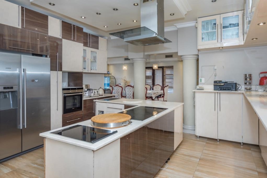 5 Bedroom Property for Sale in Strathavon Gauteng
