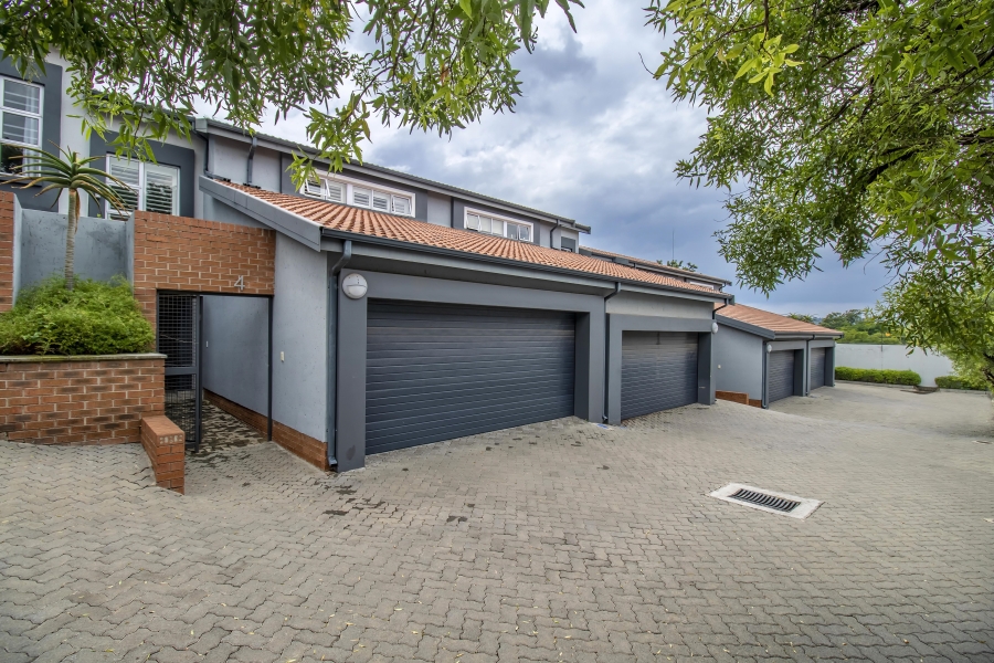 4 Bedroom Property for Sale in Edenburg Gauteng