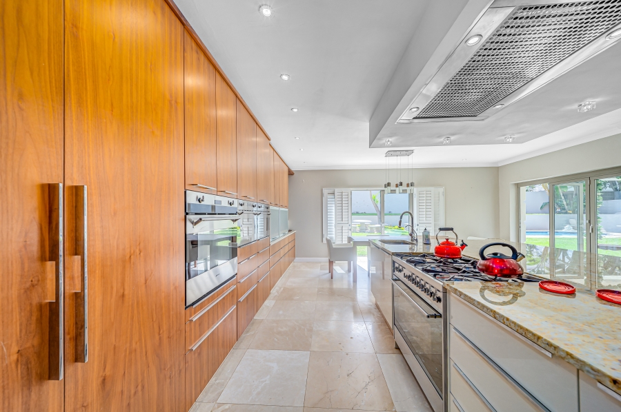 5 Bedroom Property for Sale in Kyalami Estates Gauteng